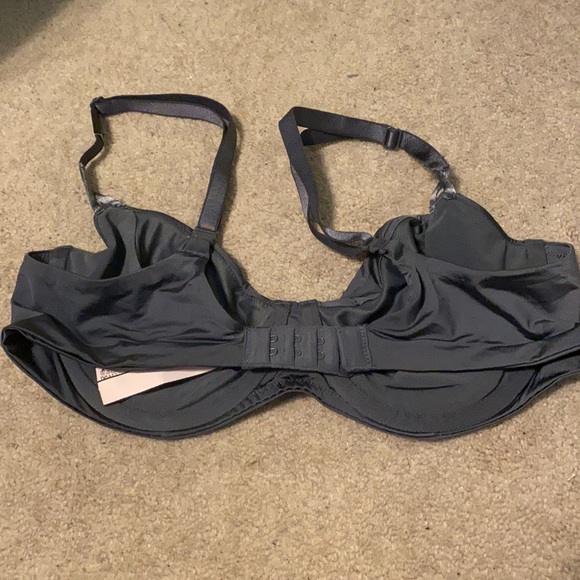 Bra - Picture 2 of 3